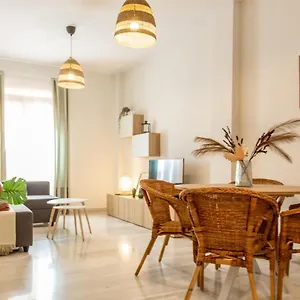 https://casa-de-la-paloma.hotelsinnerja.org