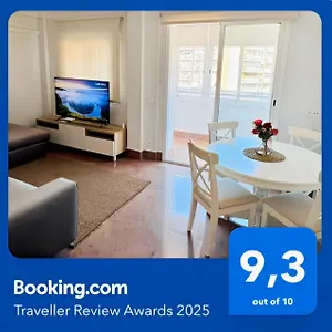 https://apartamentos-prestige-mlaga-suites-ii.hotelsinnerja.org